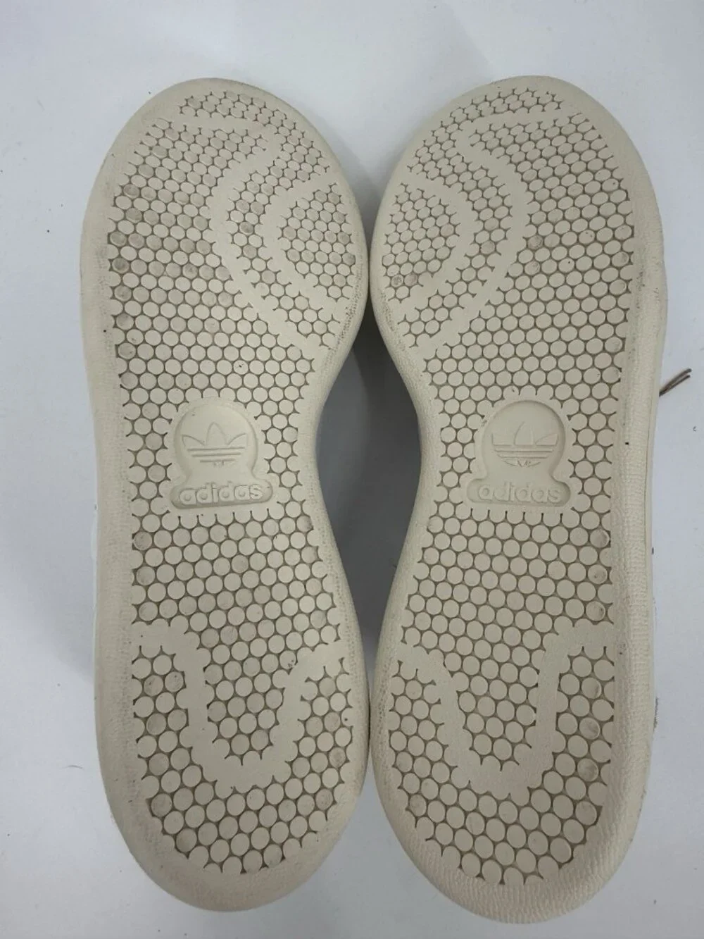 Women’s Adidas Stan Smith leather Sneakers White And Leopard Print Size 8 .5